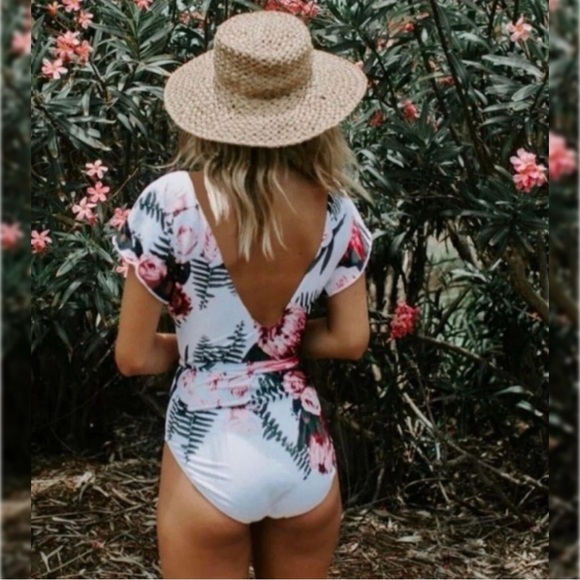 Albion Desert Rose Cape One Piece Swimsuit Bathingsuit Feminine Romantic Floral - Picture 2 of 14